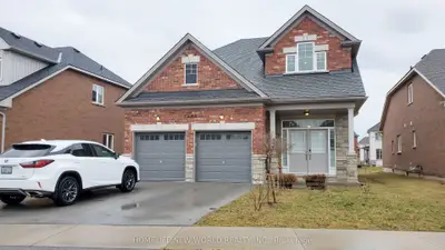 Detached in Fort Erie