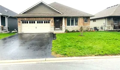 Detached in Belleville