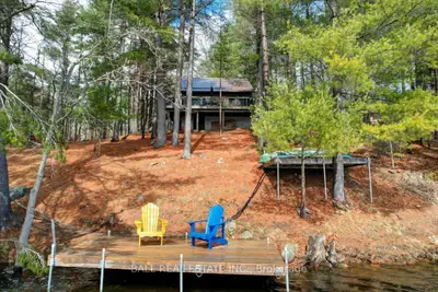 Detached in Frontenac