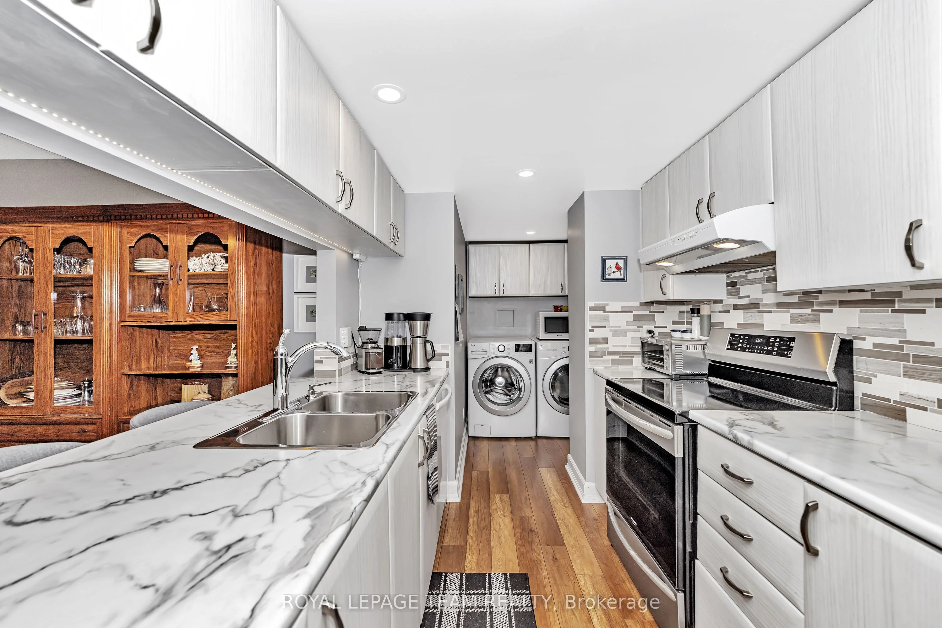 2019 Carling Avenue 206, Carlingwood - Westboro and Area, ON K2A 4A2