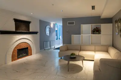475 George Street N 204, Peterborough, On K9h 0j4