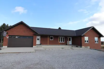 2491 West Quarter Line, Norfolk, On N0e 1g0