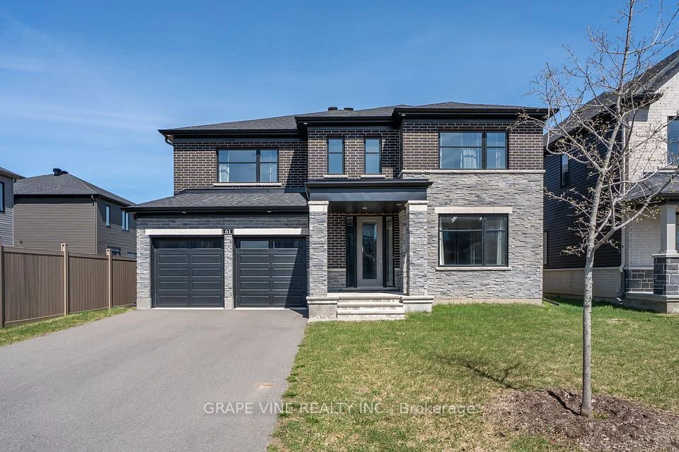 61 Adrift Street, Manotick - Kars - Rideau Twp and Area, ON K4M 0E1