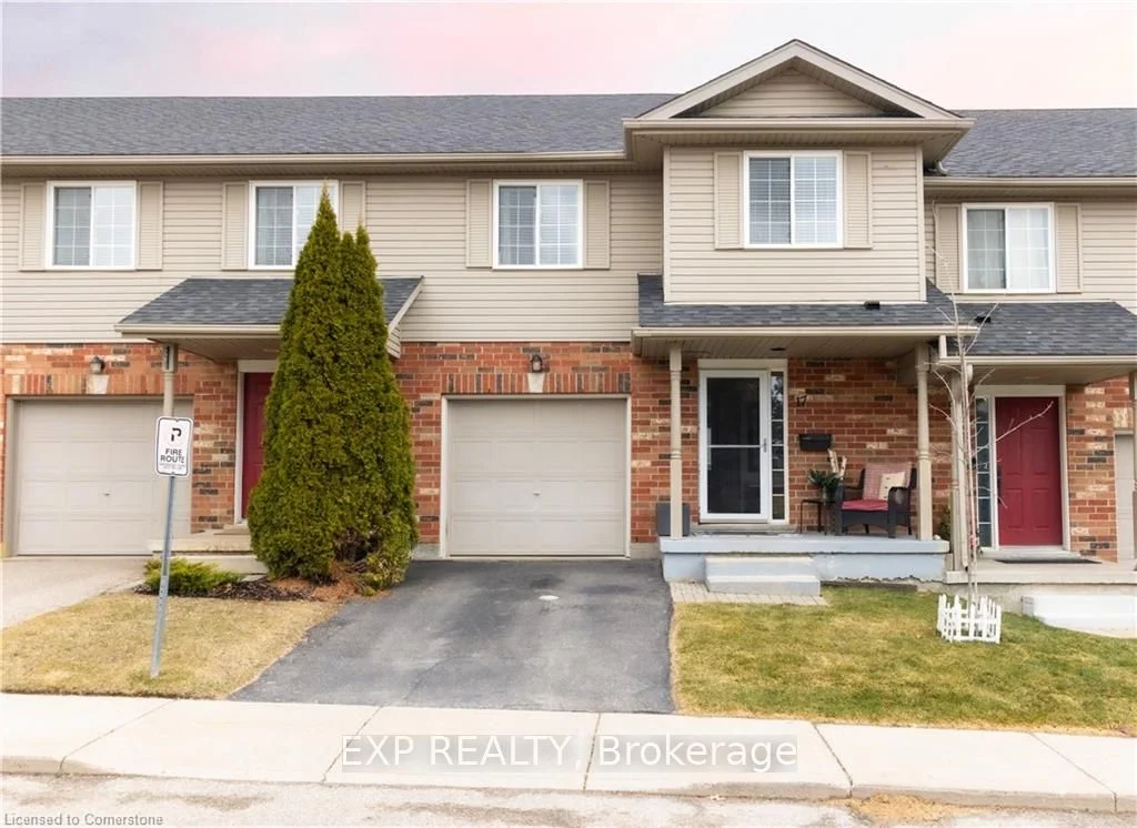Condo Townhouse in Kitchener