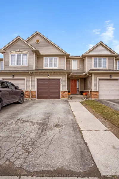 Att/Row/Townhouse in London South