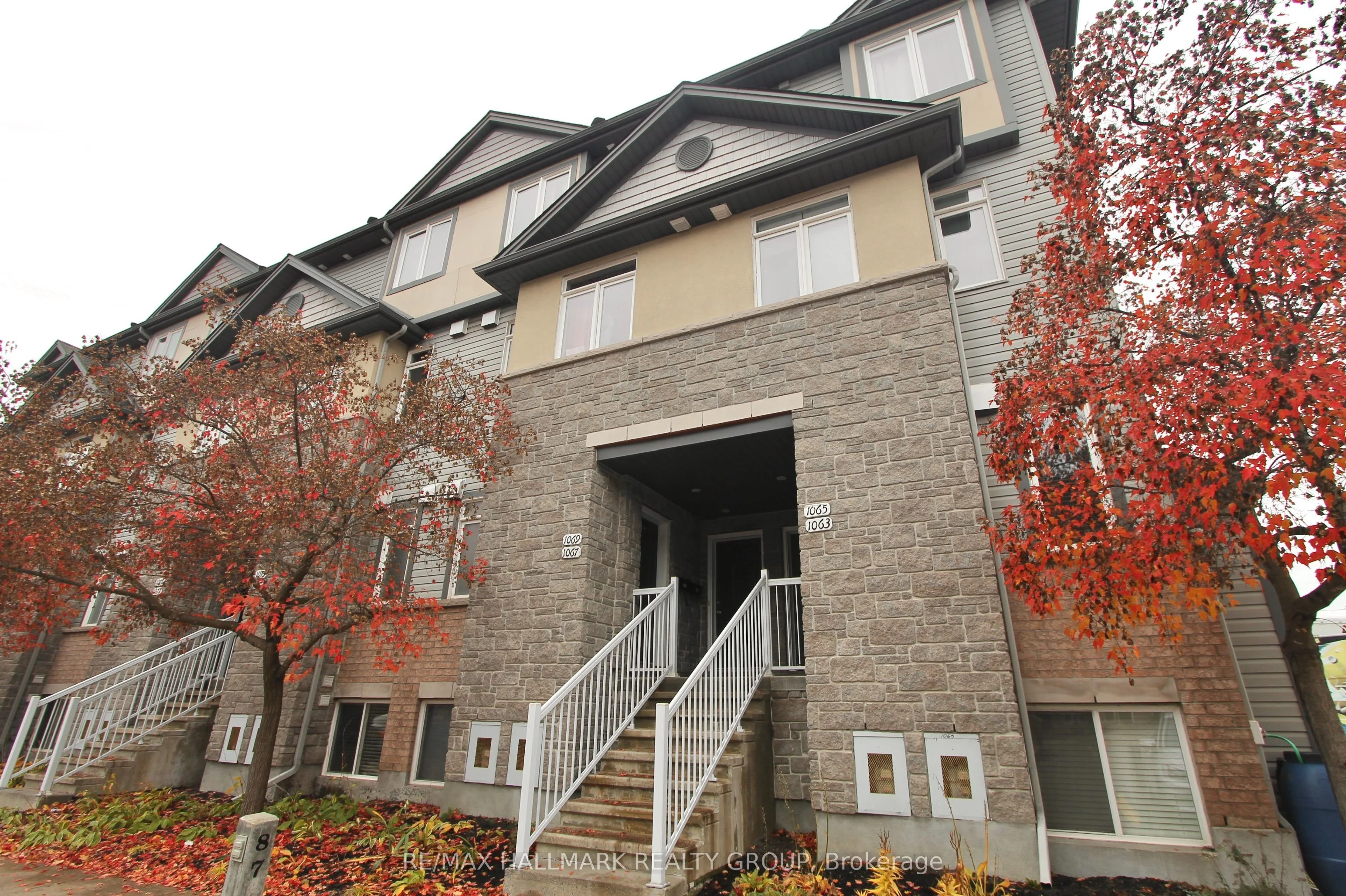 1063 Redtail Private, Cyrville - Carson Grove - Pineview, On, K1j 0b1