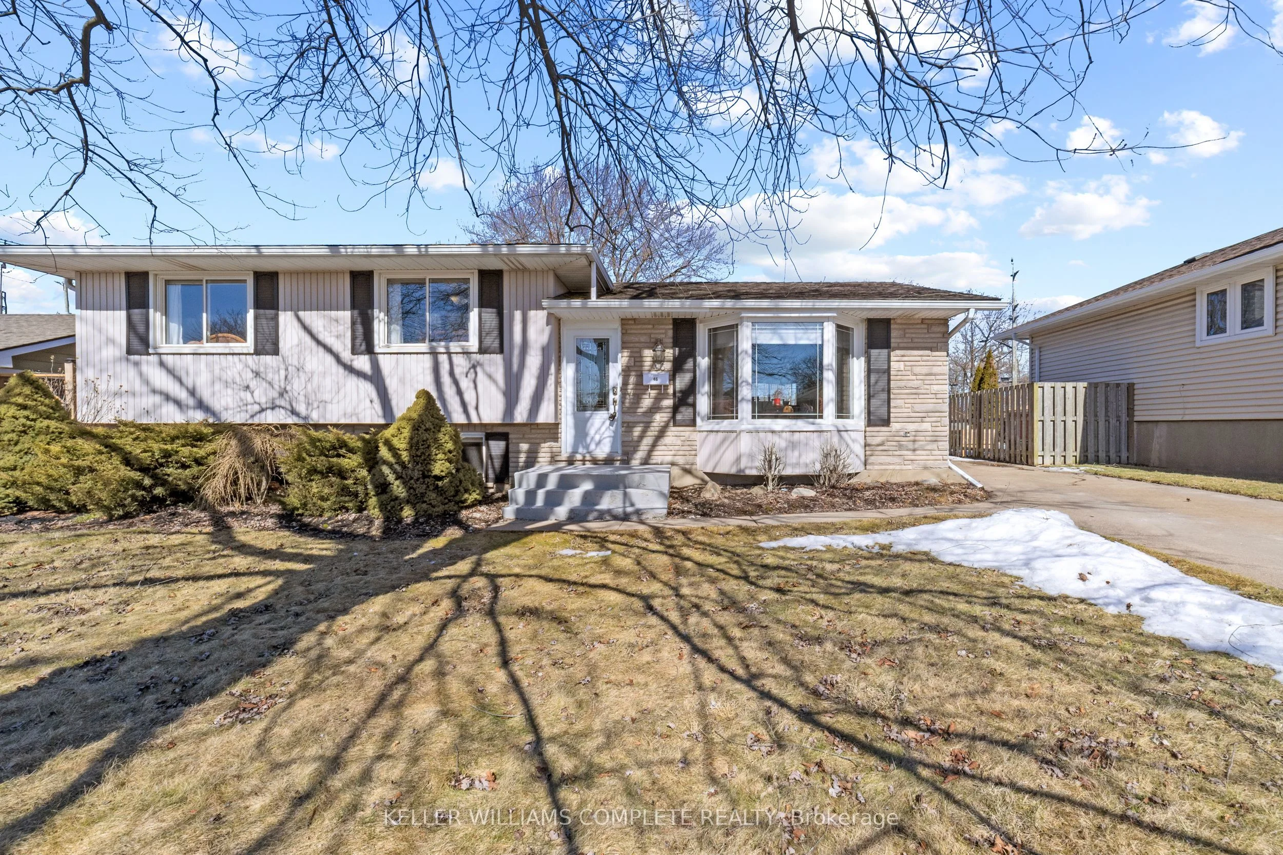 Detached in Welland