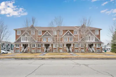 Condo Apartment in Kanata