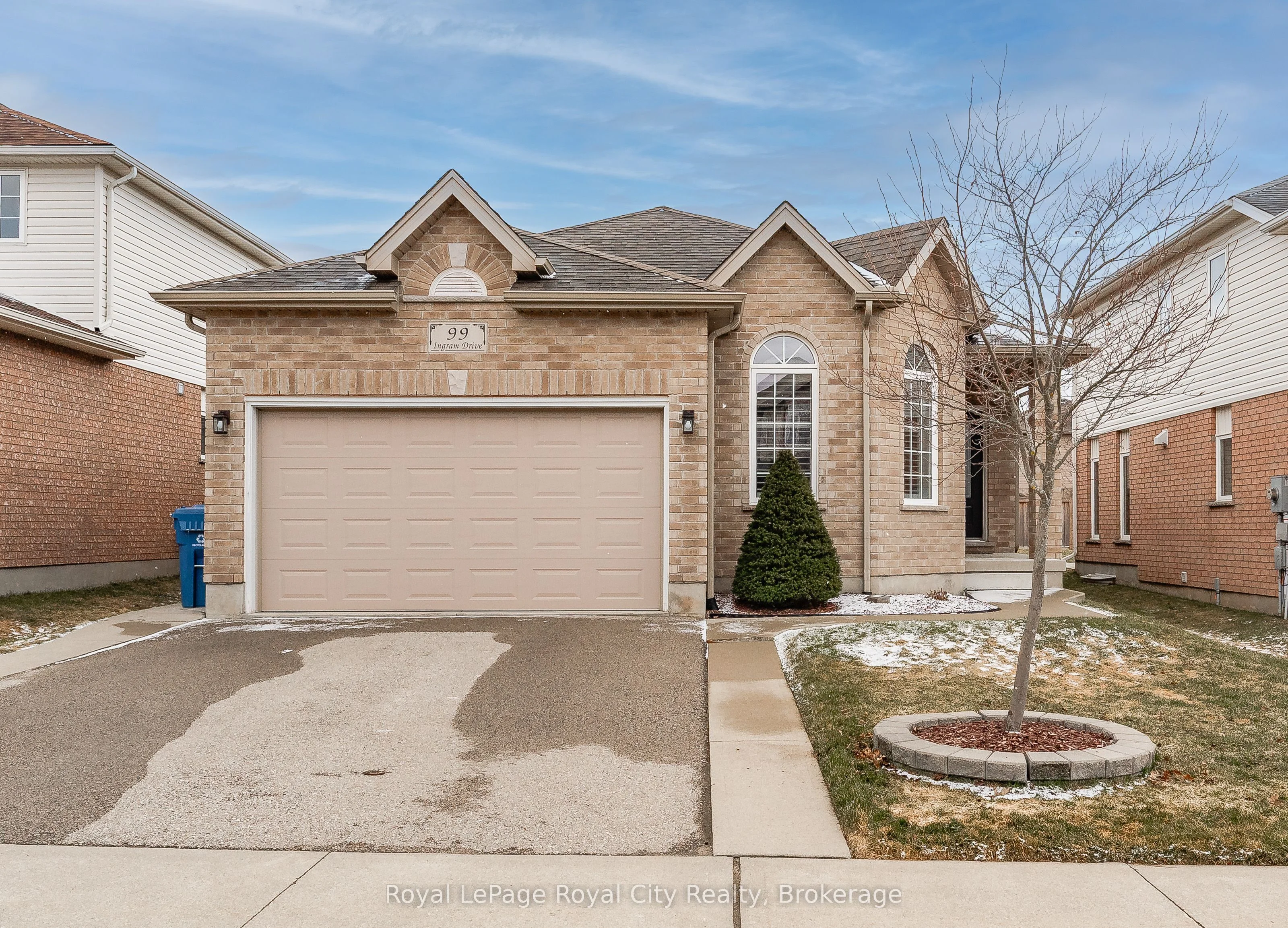 Detached in Guelph