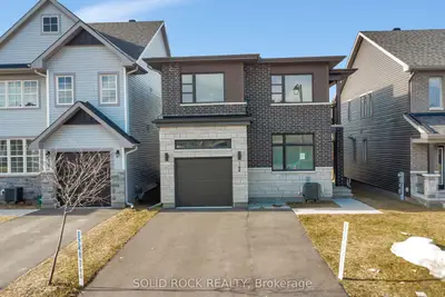 Detached in Blossom Park - Airport and Area