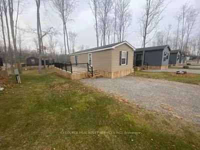 MobileTrailer in Otonabee-South Monaghan