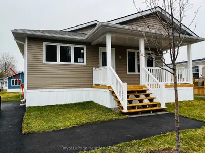 11 Lookout Lane N, Ashfield-colborne-wawanosh, On N7a 0c1