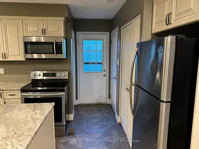 1805 Aldersbrook Gate, London North, On N6g 3m4