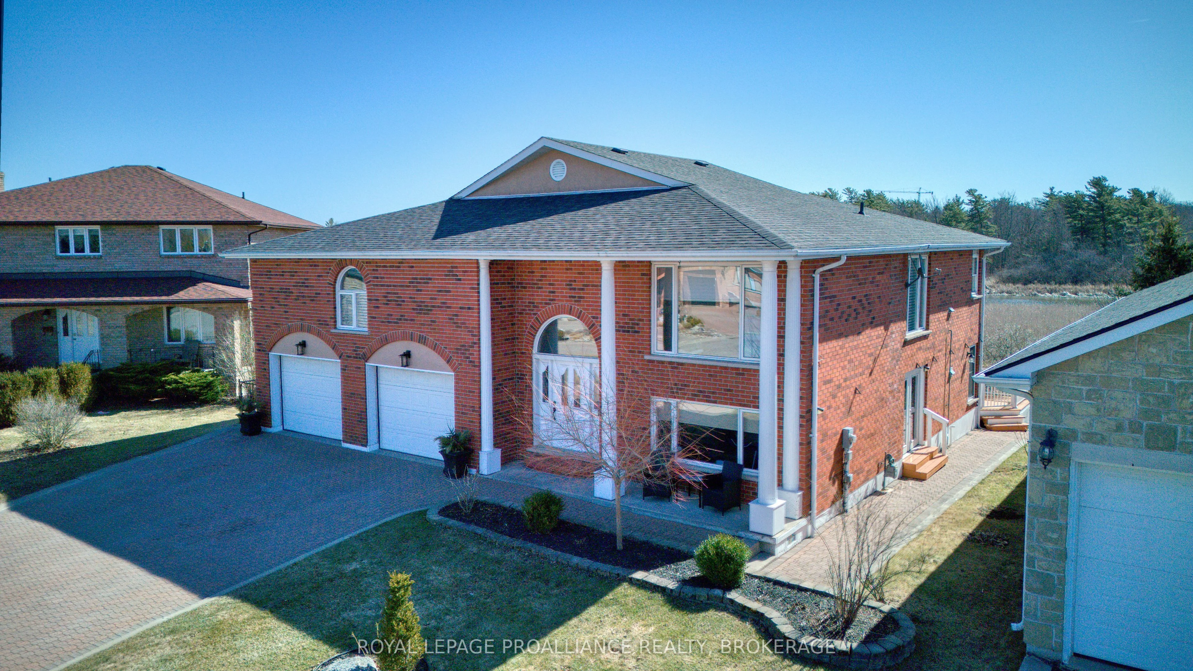 Detached in Kingston