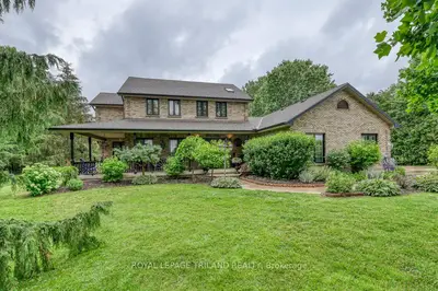 Detached in West Elgin
