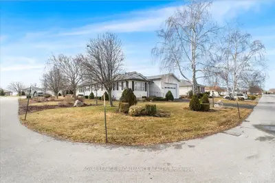 Detached in Prince Edward County