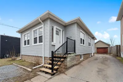 Detached in Welland