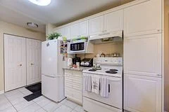 612 Grey Street N 15, Brantford, ON N3S 4Y1