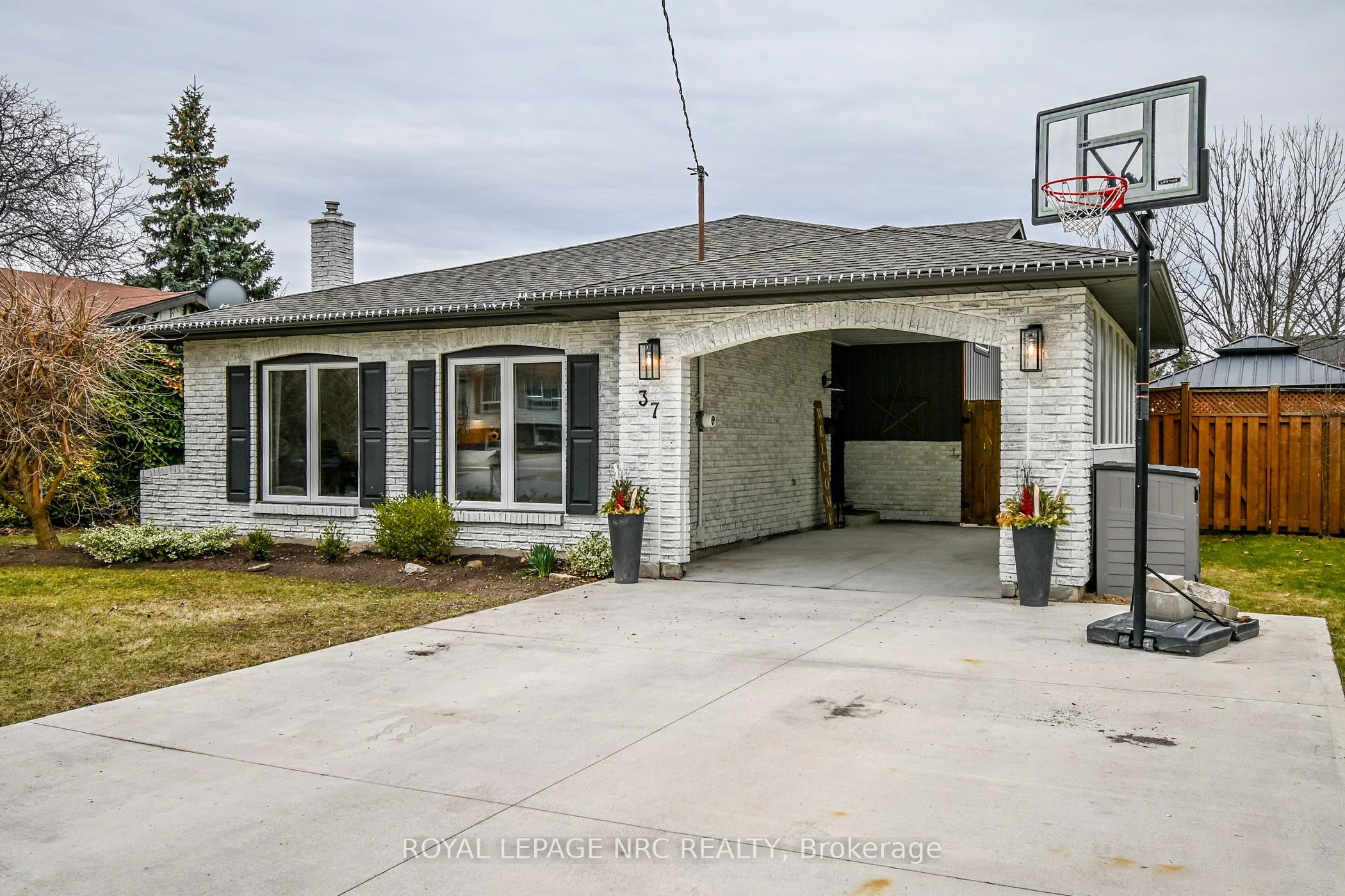 Detached in St. Catharines