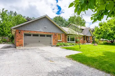 Detached in Thames Centre
