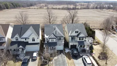 Detached in Guelph/Eramosa