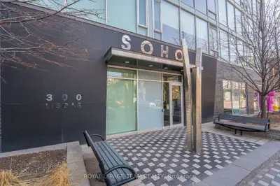 Condo Apartment in Ottawa Centre
