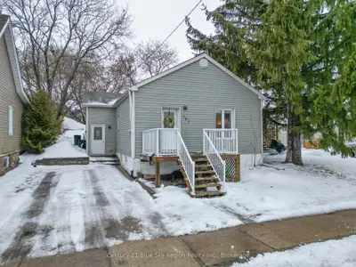147 Fifth Avenue W, North Bay, On P1b 3n4