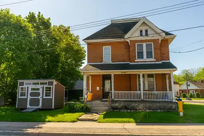 Duplex in Pembroke