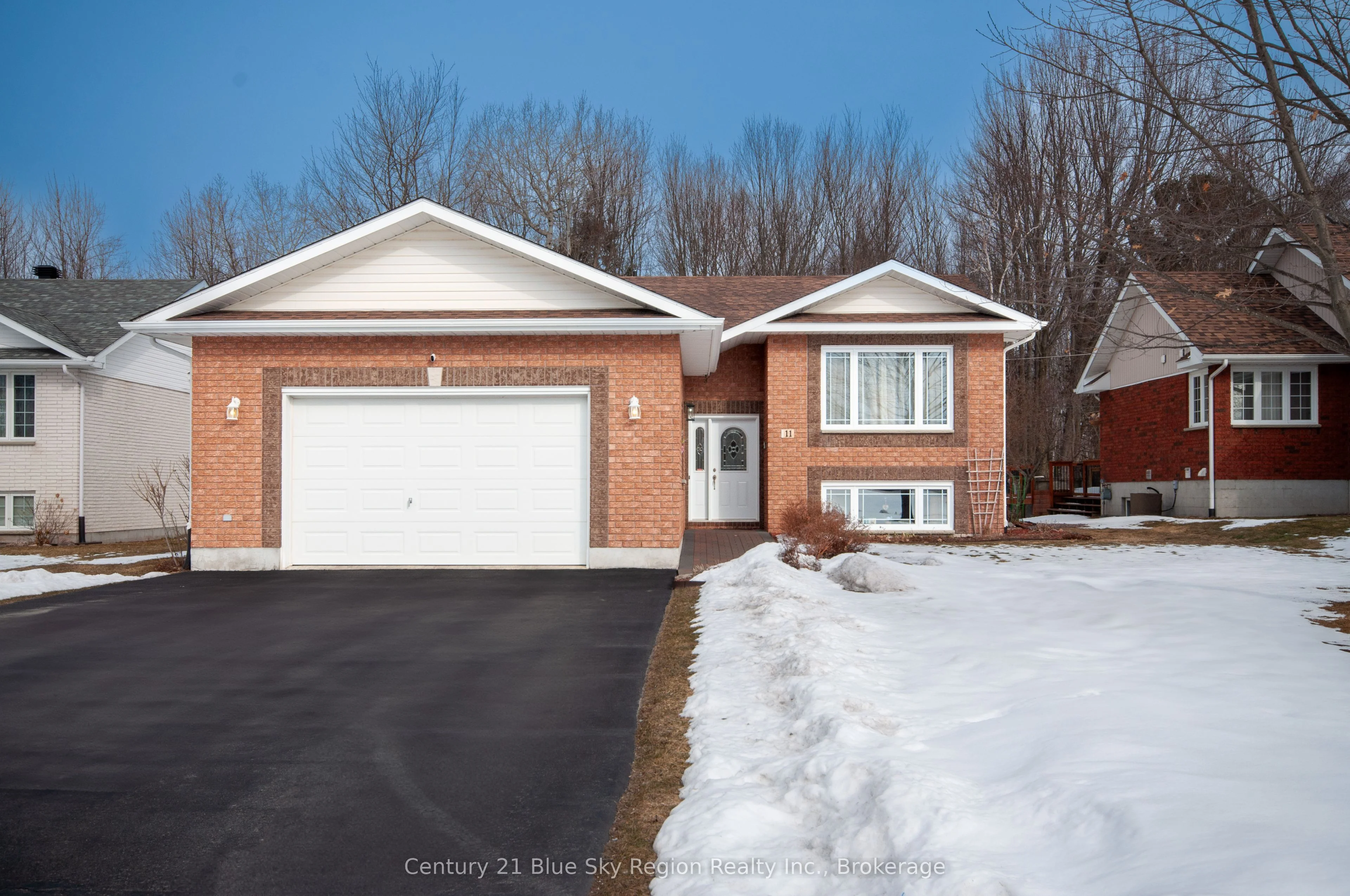 Detached in West Nipissing