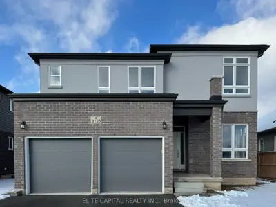 Detached in Niagara Falls