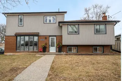 Triplex in Hamilton
