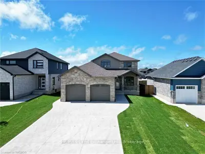 396 Northport Drive, Saugeen Shores, On N0h 2c8