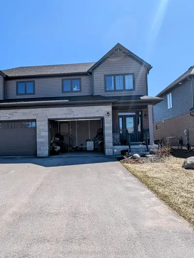 Semi-Detached in West Grey