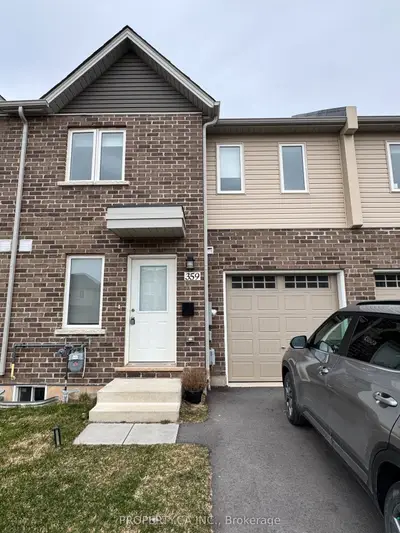 Att/Row/Townhouse in Welland