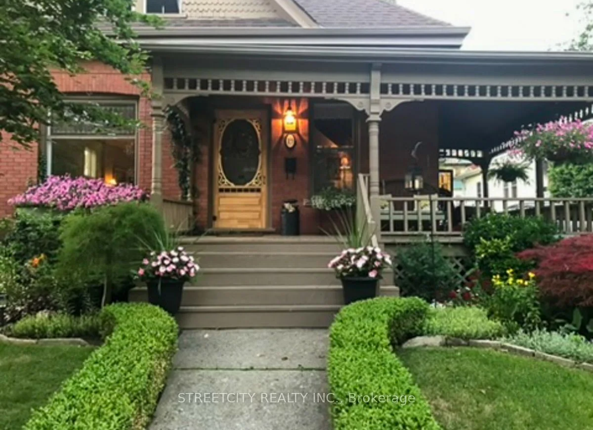 Detached in St. Thomas