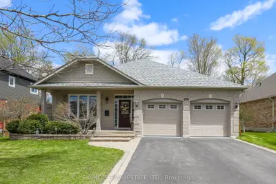 Detached in Kawartha Lakes