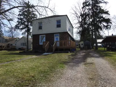 166 Charles Street E, Ingersoll, On N5c 1k2