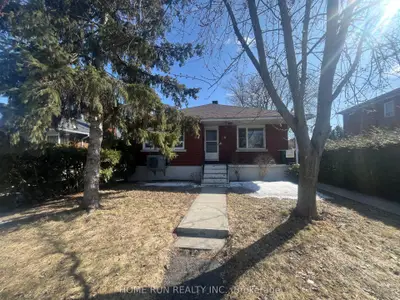Detached in Overbrook - Castleheights and Area
