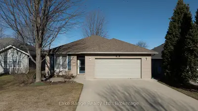 Detached Condo in Huron-Kinloss