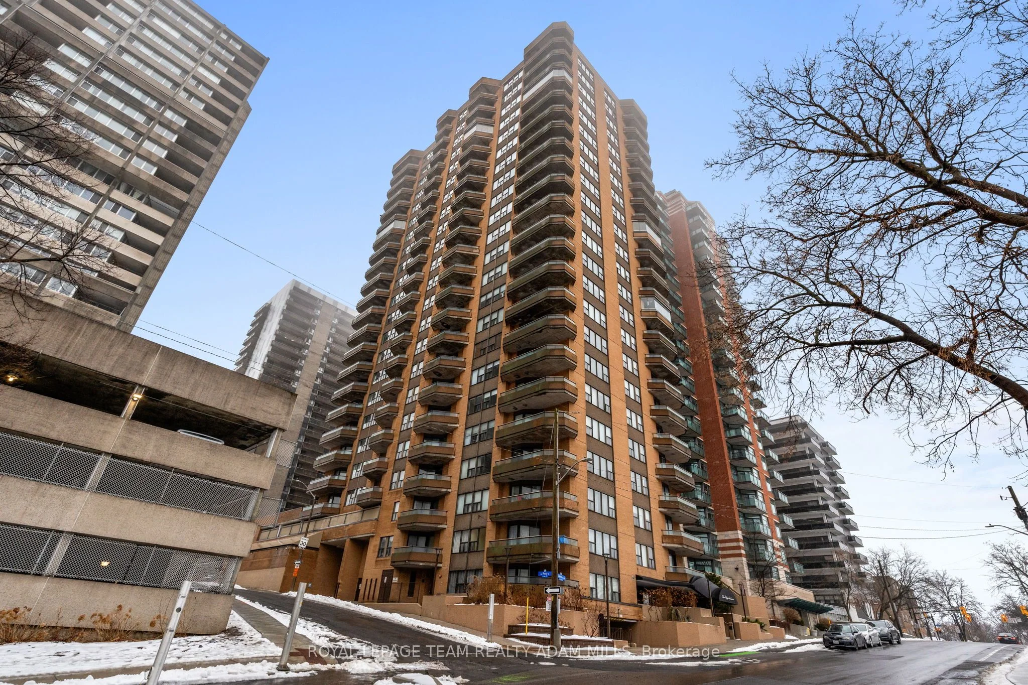 Condo Apartment in Ottawa Centre