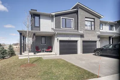 177 Edgevalley Road 60, London East, On N5v 0c5