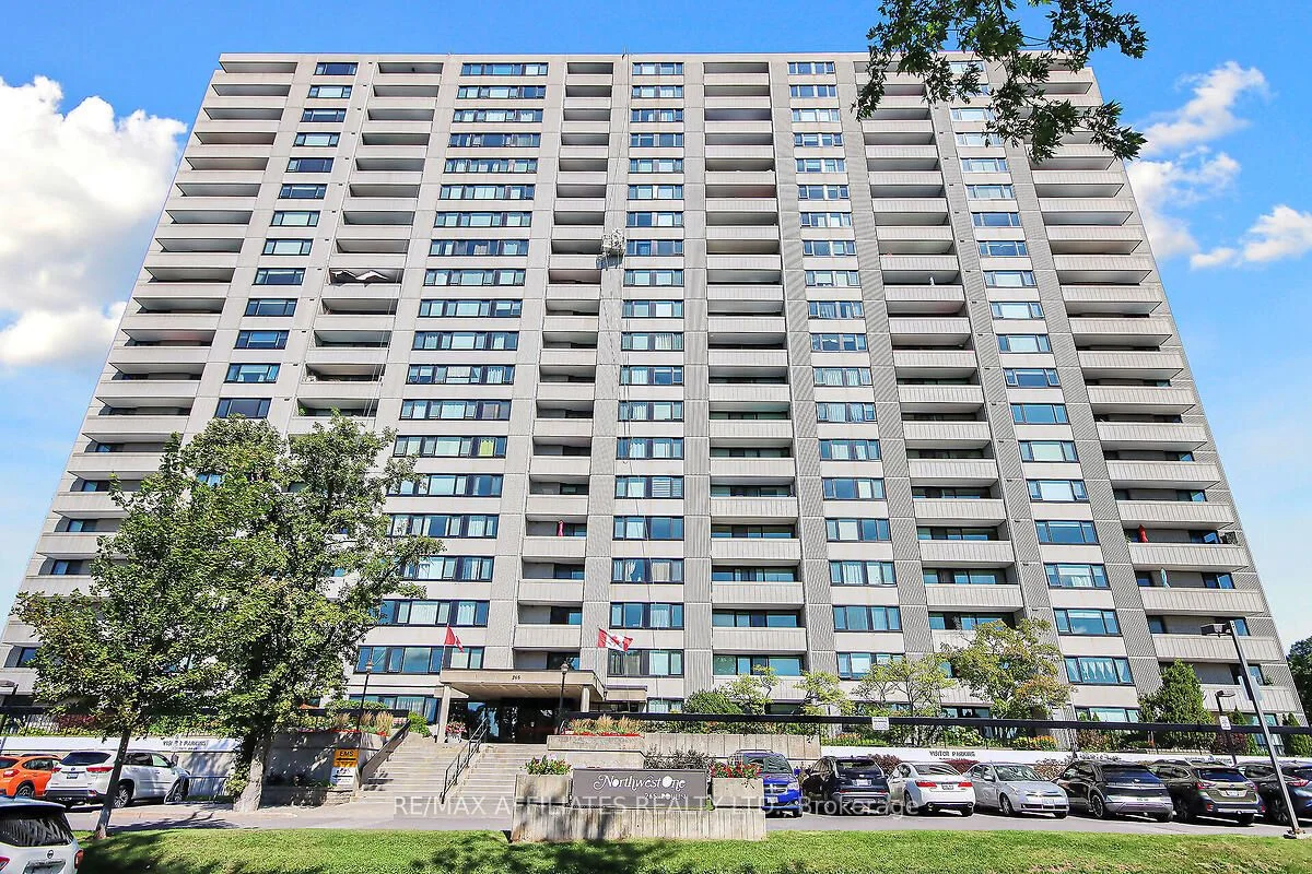 Condo Apartment in Britannia - Lincoln Heights and Area
