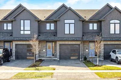 Condo Townhouse in London North