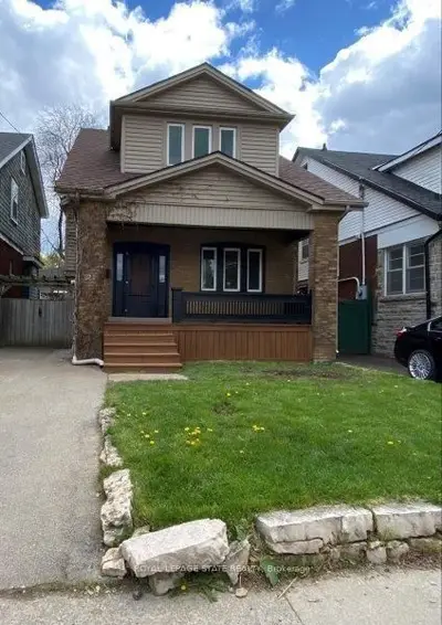 Detached in Hamilton
