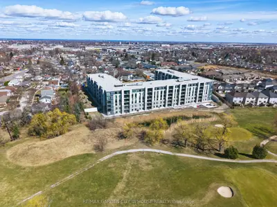 Condo Apartment in St. Catharines