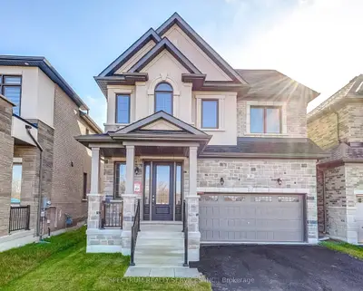Detached in Brantford