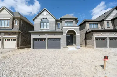 453 Adelaide Street, Wellington North, On N0g 1a0