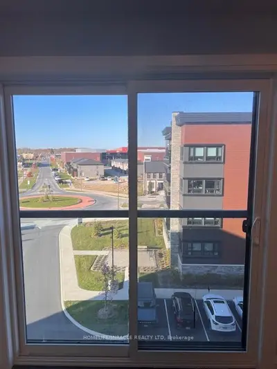 Common Element Condo in Pelham