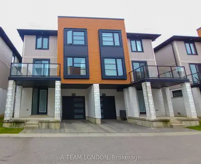 Condo Townhouse in London North