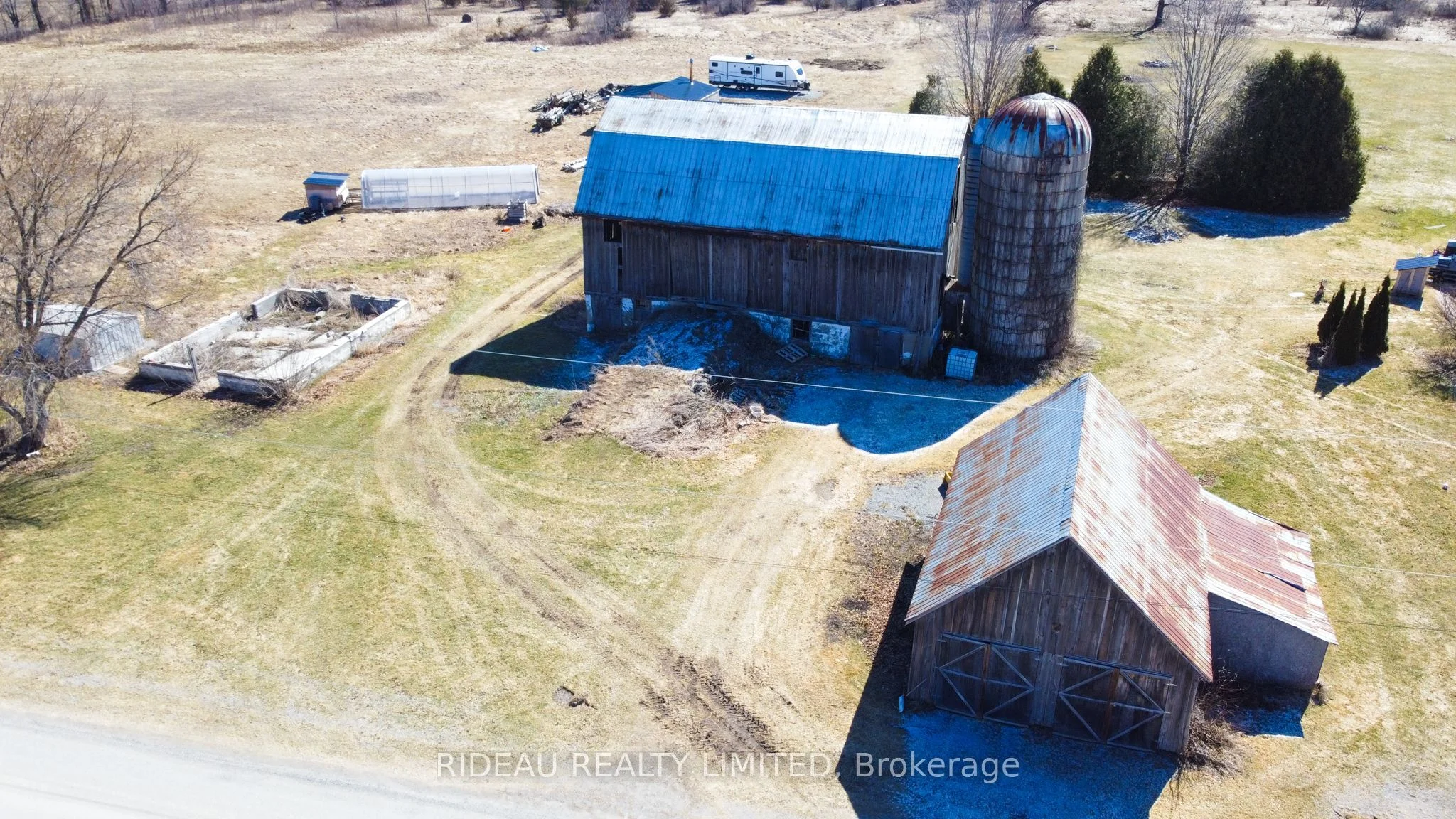 279 Hartsgravel Road, Rideau Lakes, On K0g 1e0